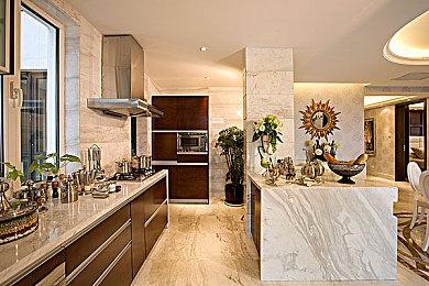 《深岩银河：幸存者》首周售出50万份 更新路线图公开